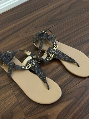 GUESS Brown Logo T-Strap Sandals with Gold Chain Detail